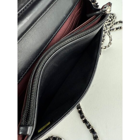 Chanel Black Quilted Smooth Lambskin Wallet on a Chain Clutch Bag - Picture 8 of 14
